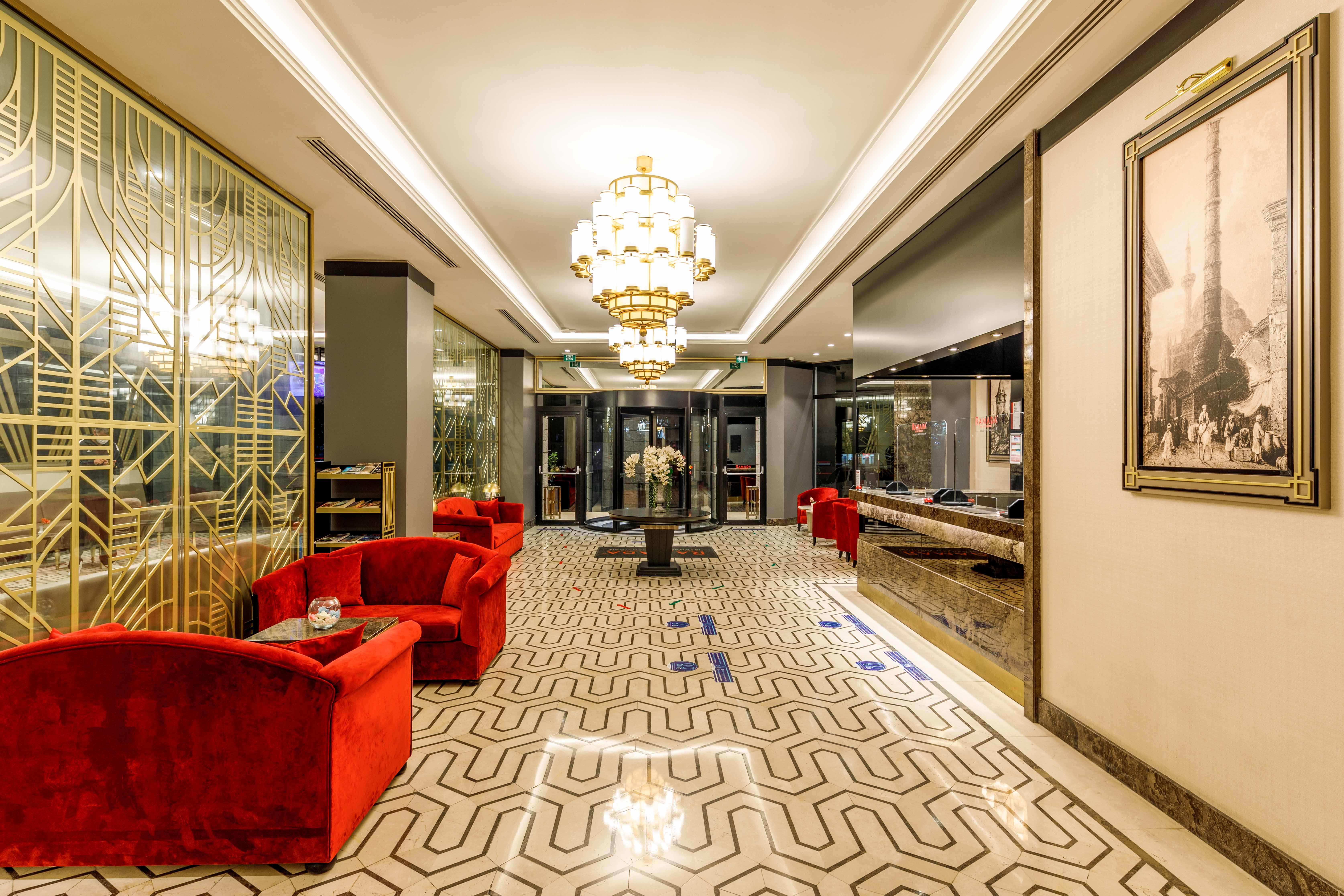 Отель Ramada By Wyndham Istanbul Golden Horn Экстерьер фото
